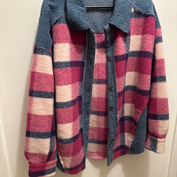 New In medium Shacket NWOT - Picture 2 of 12